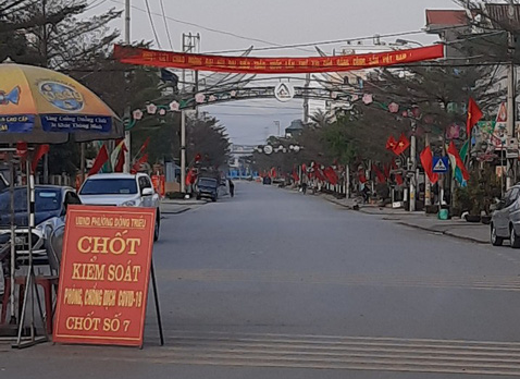 Quảng Ninh ban hành chỉ thị chống dịch mới, người dân toàn tỉnh khai báo sức khỏe - Ảnh 2.