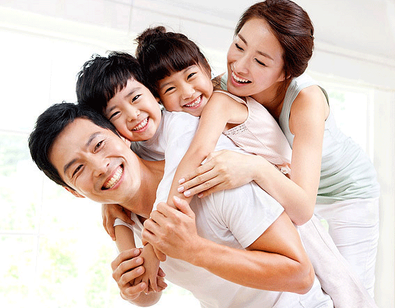 Cha mẹ hạnh phúc là bí quyết để con cái sung sướng, vui vẻ trong tương lai - Ảnh 3.