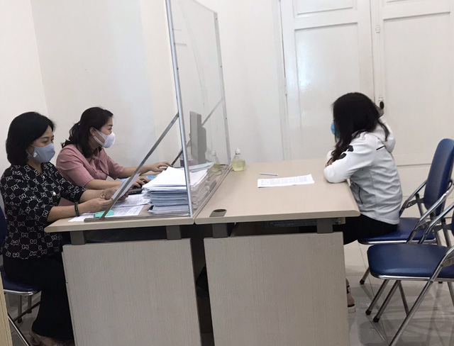Xử phạt 4 người Hà Nội thông tin sai sự thật về dịch COVID-19 trên mạng xã hội - Ảnh 2.