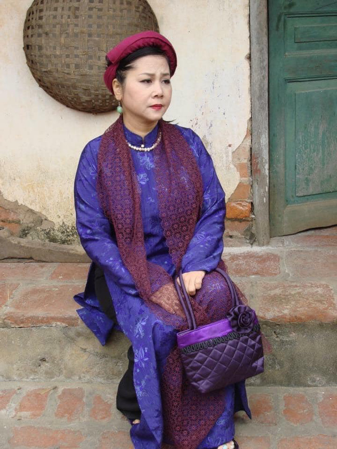 Minh C&uacute;c: T&ocirc;i gọi cho mẹ Minh Hằng, mẹ &ograve;a kh&oacute;c trong điện thoại: Bố mất rồi con ạ - Ảnh 5.