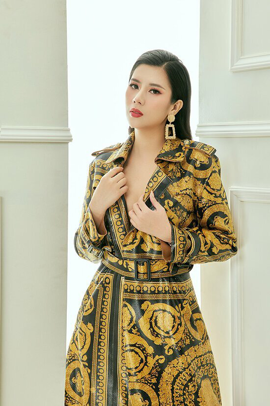 Hoa hậu Dương Yến Nhung gợi ý trang phục công sở - Ảnh 7.