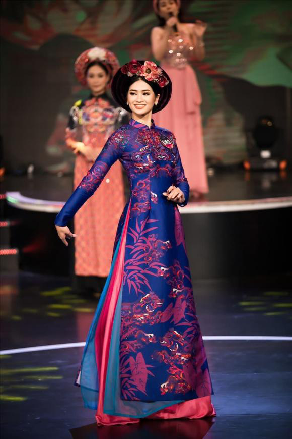 Nhan sắc nóng bỏng của người đẹp Hoa hậu Việt Nam dẫn bản tin VTV - Ảnh 16.