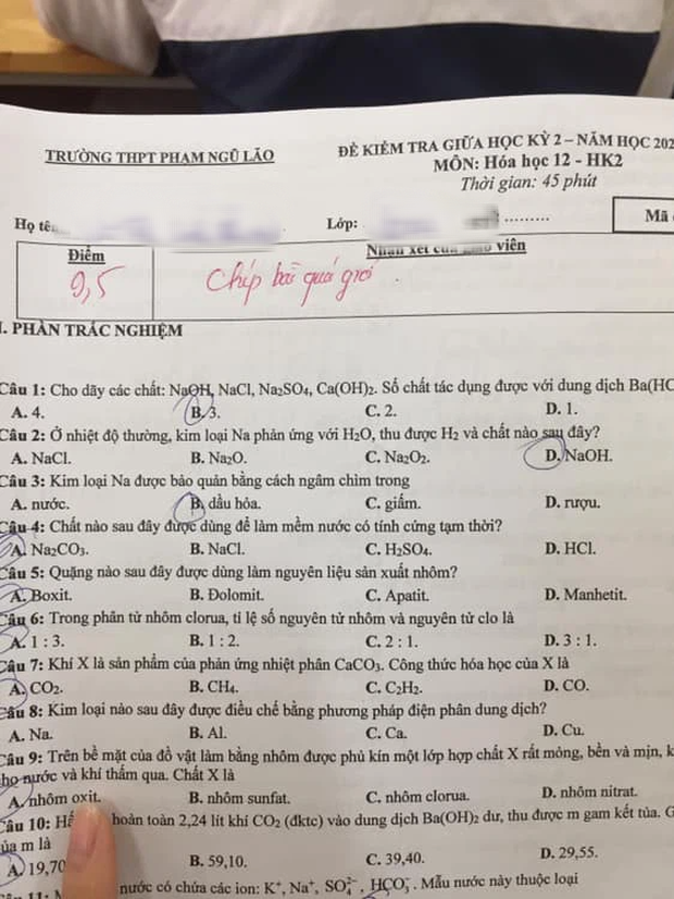 Cô giáo chấm điểm 9,5 không quên cà khịa thêm 4 chữ, học trò đọc xong tự thấy nhột - Ảnh 2.