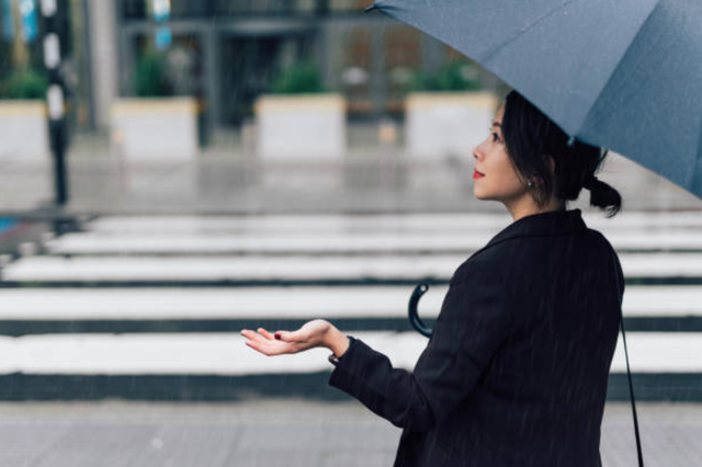 Tình đầu đớn đau, tôi chờ đến ngày gặp lại anh - Ảnh 1. Tình đầu đớn đau, tôi chờ đến ngày gặp lại anh - Ảnh 1.