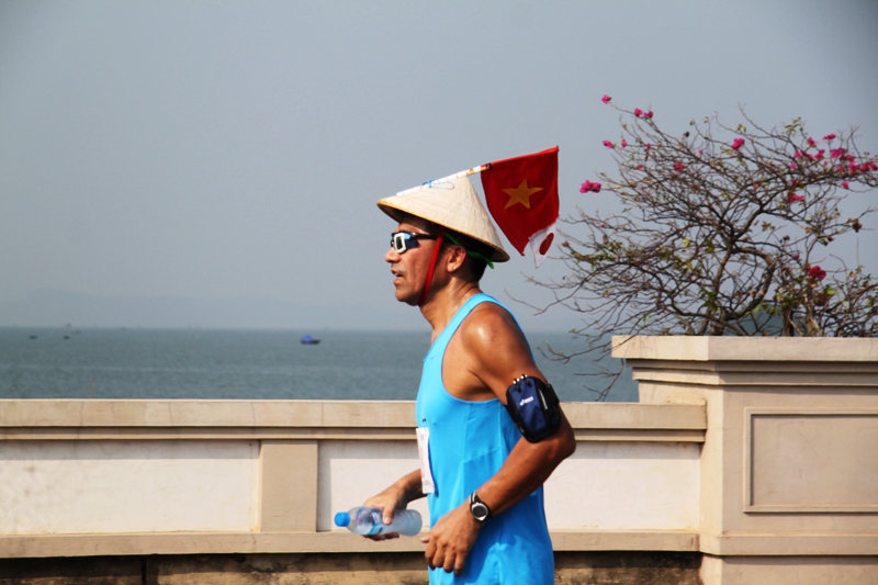 Những hình ảnh ấn tượng tại giải chạy Marathon Quốc tế Ha Long Bay 4