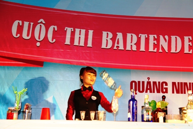 Sôi động cuộc thi Batender chuyên nghiệp Quảng Ninh 11
