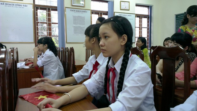 Quảng Ninh: Học sinh không được hưởng trọn niềm vui ngày khai trường 18