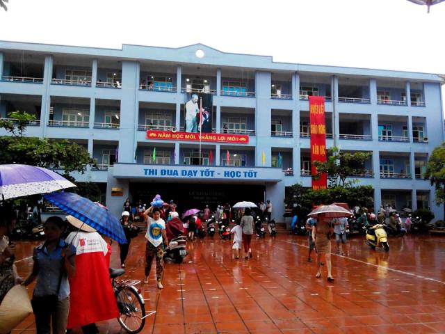 Quảng Ninh: Học sinh không được hưởng trọn niềm vui ngày khai trường 7