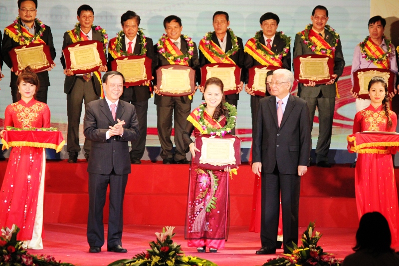 Quảng Ninh: 100 doanh nhân tiêu biểu được vinh danh 3