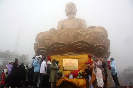 Quảng Ninh: Khánh thành tượng đồng 138 tấn Phật Hoàng Trần Nhân Tông 1