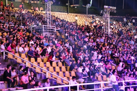 Live concert Bằng Kiều tại Quảng Ninh ế khách 22