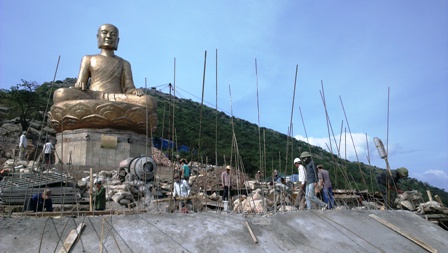 Gấp rút hoàn thành tượng đồng Phật hoàng Trần Nhân Tông  để kịp Đại lễ  3