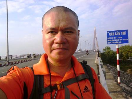 Quảng Ninh: Một người đạp xe một m&igrave;nh xuy&ecirc;n Việt 25