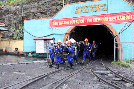 Quảng Ninh: Ch&aacute;y l&ograve; than, 6 c&ocirc;ng nh&acirc;n gặp nạn 1