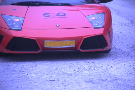 Cận cảnh siêu xe Lamborghini “bò” trên quốc lộ 18A 9