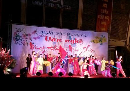 Quảng Ninh: Tưng bừng Lễ hội mừng Đảng mừng Xu&acirc;n Gi&aacute;p Ngọ 2014  13