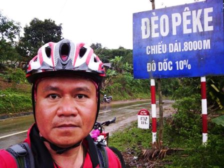 Quảng Ninh: Một người đạp xe một m&igrave;nh xuy&ecirc;n Việt 11