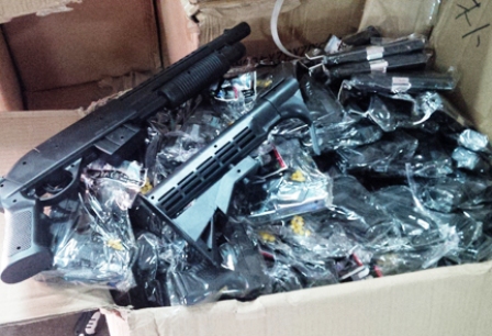 Quảng Ninh: Li&ecirc;n tiếp bắt giữ c&aacute;c vụ h&agrave;ng lậu v&agrave; ph&aacute;o nổ 2