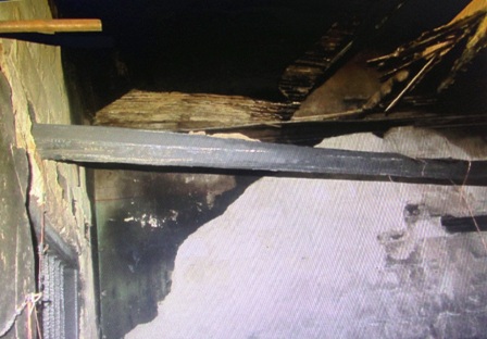 Quảng Ninh: Ch&aacute;y nh&agrave;, một cụ &ocirc;ng chết thảm 2