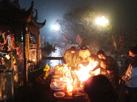 Huyền ảo đ&ecirc;m Y&ecirc;n Tử trước ng&agrave;y khai hội 4