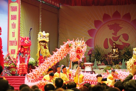 Y&ecirc;n Tử ch&iacute;nh thức v&agrave;o hội  2