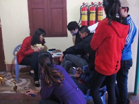 Quảng Ninh: Nở rộ dịch vụ xem bói tại Đền Cái Lân 7