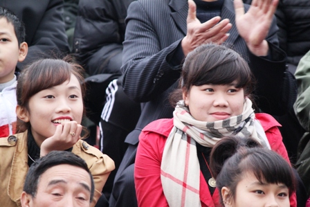 Những gương mặt đẹp tr&ecirc;n kh&aacute;n đ&agrave;i trong trận cầu nảy lửa 2