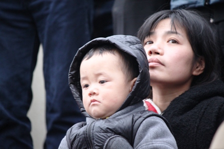 Những gương mặt đẹp tr&ecirc;n kh&aacute;n đ&agrave;i trong trận cầu nảy lửa 17