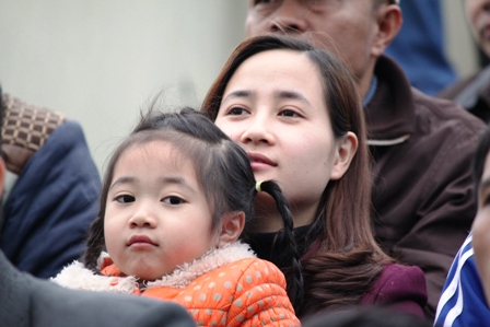 Những gương mặt đẹp tr&ecirc;n kh&aacute;n đ&agrave;i trong trận cầu nảy lửa 20