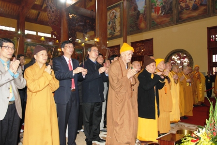 Quảng Ninh: Kh&aacute;nh th&agrave;nh ch&ugrave;a c&oacute; to&agrave; ch&iacute;nh điện lớn nhất Việt Nam 7