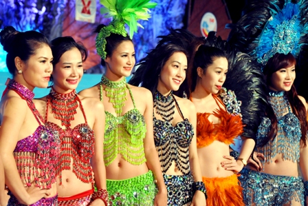 Carnaval Hạ Long là điểm nhấn của Tuần Du lịch Quảng Ninh 2014 2