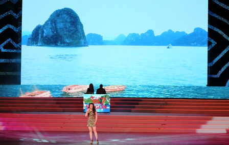 Hồ Quỳnh Hương “lên đồng” cùng DJ Wang và DJ Hoài Anh 2