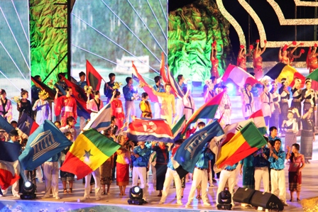 Rực rỡ Carnaval Hạ Long 2014 15