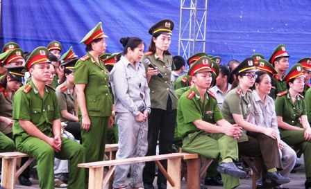 Quảng Ninh: 40 bị c&aacute;o kh&aacute;ng &aacute;n trong vụ đại &aacute;n ma t&uacute;y 1