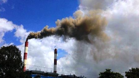Nhà máy Nhiệt điện Cẩm Phả xả khói mù trời 2