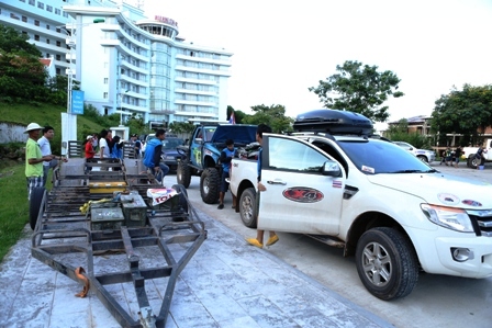 D&agrave;n xe Offroad "khuấy đảo" Hạ Long 14