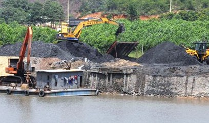 Quảng Ninh: Ph&aacute; đường d&acirc;y bu&ocirc;n lậu than &ldquo;khủng&rdquo; 1