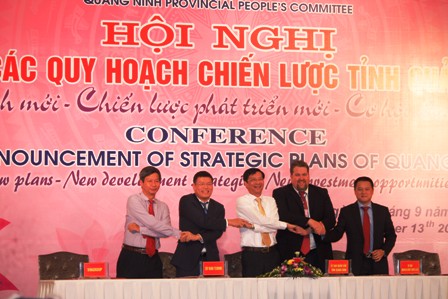 Quảng Ninh: K&yacute; kết hợp t&aacute;c đầu tư hơn 4,2 tỷ USD 2