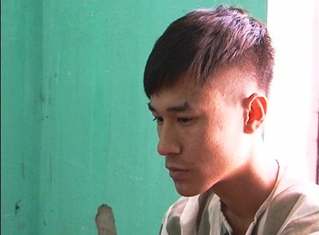 Quảng Ninh: Bắt khẩn cấp 2 tên cướp giật dây chuyền vàng 1