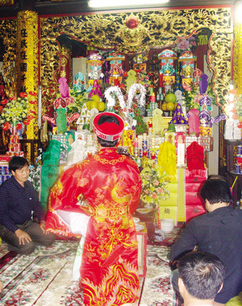 L&ecirc;n đồng, xem b&oacute;i trục lợi sẽ bị phạt 1