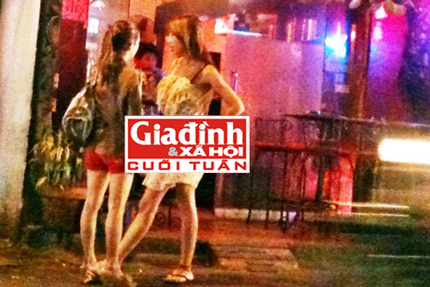 Nỗi buồn của c&ocirc; g&aacute;i "ăn sương" v&agrave;o đ&ecirc;m 30 tết 1