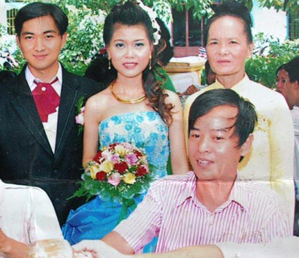 Nghị lực phi thường của người đ&agrave;n &ocirc;ng mắc căn bệnh &ldquo;quỷ &aacute;m&rdquo; 2