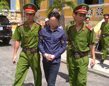 Ma lực kh&oacute; cưỡng v&agrave; hệ lụy kh&ocirc;n lường khi biến m&igrave;nh th&agrave;nh n&ocirc; lệ của loại độc dược chết người 1