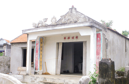 Ly kỳ mộ cá Ông 1