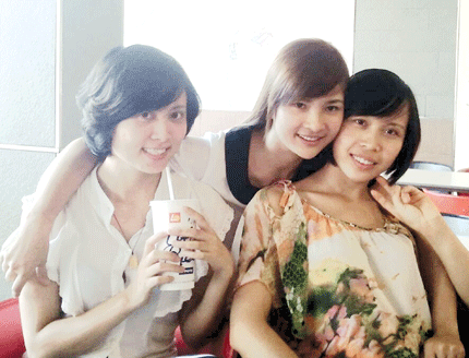 Tâm sự của nữ đại biểu trẻ nhất Quốc hội: Sắc đẹp chỉ là lợi thế ban đầu 3 Tâm sự của nữ đại biểu trẻ nhất Quốc hội: Sắc đẹp chỉ là lợi thế ban đầu 3