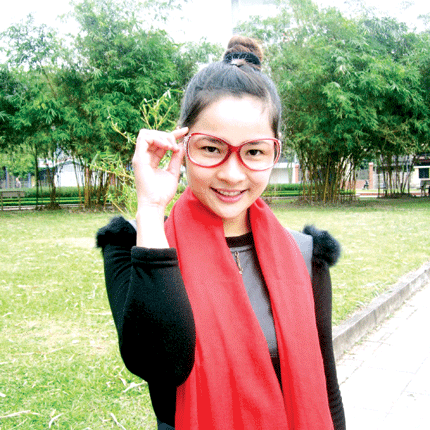 Tâm sự của nữ đại biểu trẻ nhất Quốc hội: Sắc đẹp chỉ là lợi thế ban đầu 5 Tâm sự của nữ đại biểu trẻ nhất Quốc hội: Sắc đẹp chỉ là lợi thế ban đầu 5