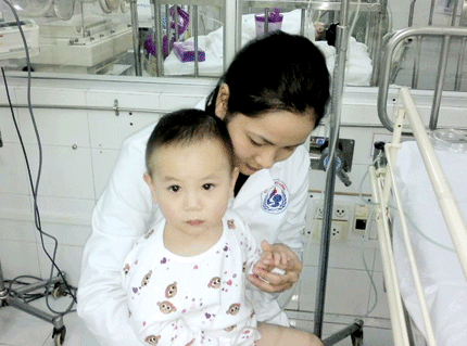 Tâm sự của nữ đại biểu trẻ nhất Quốc hội: Sắc đẹp chỉ là lợi thế ban đầu 2 Tâm sự của nữ đại biểu trẻ nhất Quốc hội: Sắc đẹp chỉ là lợi thế ban đầu 2