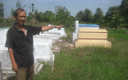 Hiến 1.300m2 đất l&agrave;m nghĩa trang cho người ngh&egrave;o 1