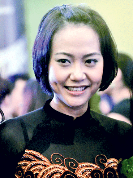 Sao Việt trải l&ograve;ng: S&oacute;ng t&igrave;nh của mỹ nh&acirc;n Đinh Tỵ 3