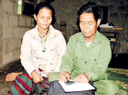 Vi&ecirc;n đ&aacute; kỳ lạ, khắc tinh của rắn độc 2